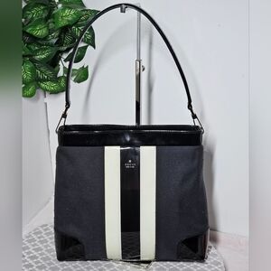 Gucci Canvas Patent Shoulder bag